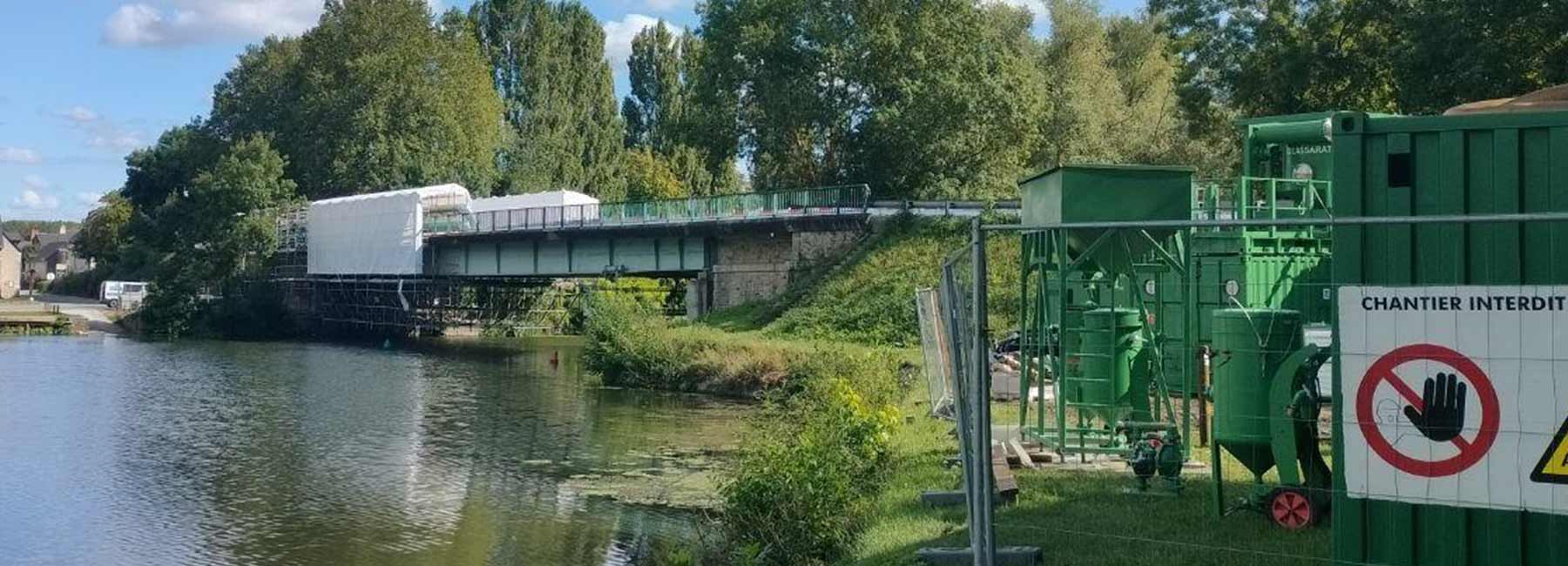 Travaux sur le pont de Morannes