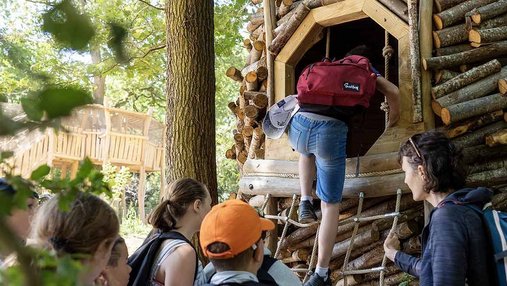 Visiteurs de l'attraction la Canopée des Oiseaux à Terra Botanica