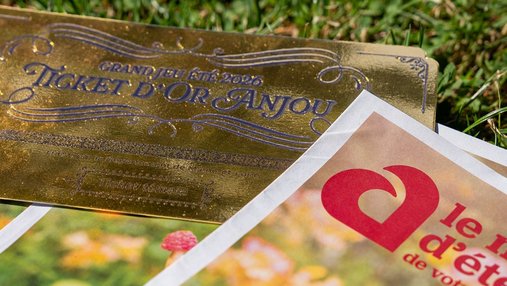 Cet été, quinze tickets d’or cachés dans le magazine Anjou le Mag !